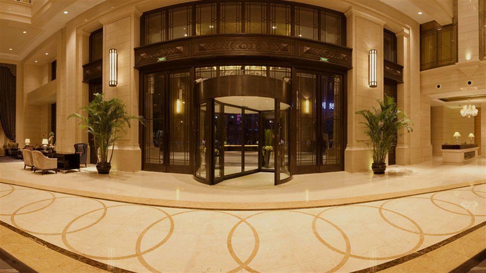 วินด์แฮม แกรนด์พลาซ่า รอแยล โอเรียนทัล เซี่ยงไฮ้ Hotel ภายนอก รูปภาพ